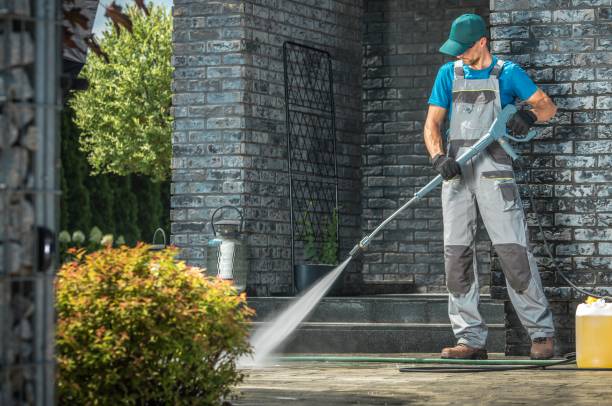 Best Animal Enclosure Cleaning  in Council Grove, KS